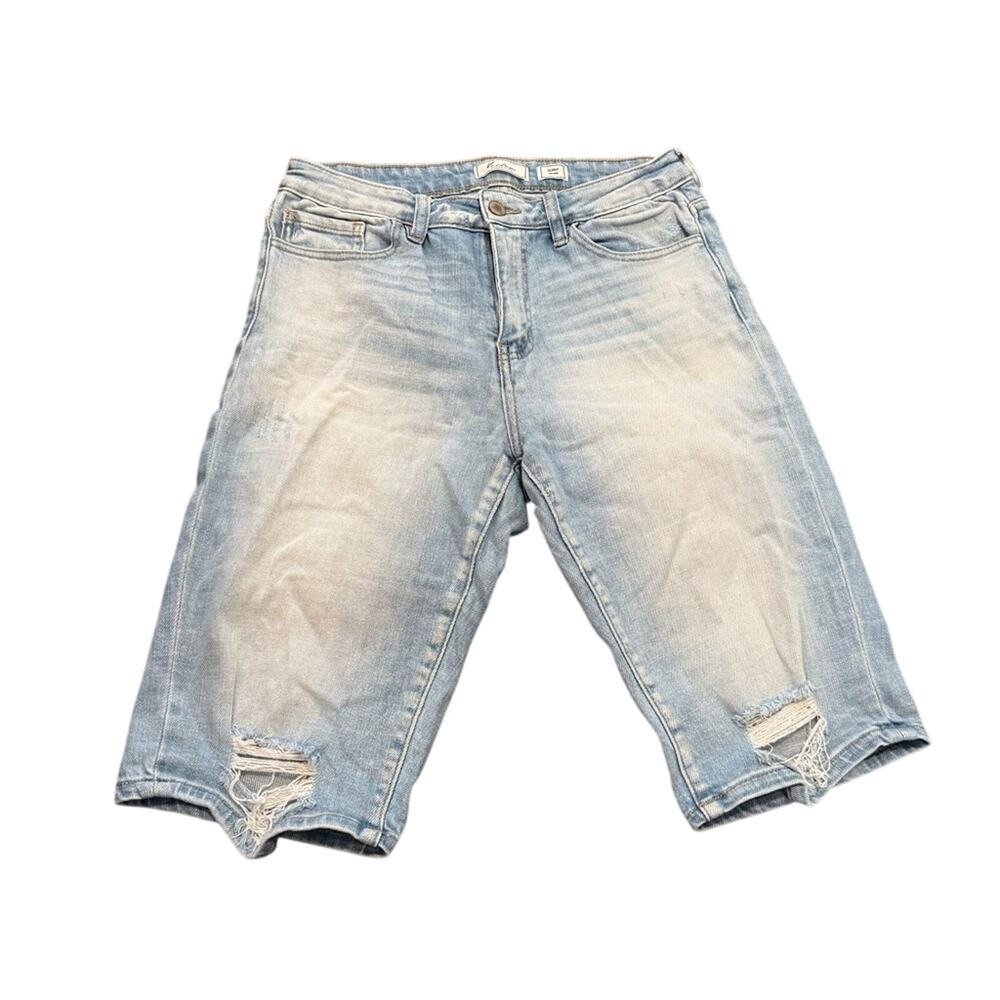 Kancan Curvy Mid Rise‎ Bermuda Jean Shorts Ripped Knee Light Wash Women’s 28